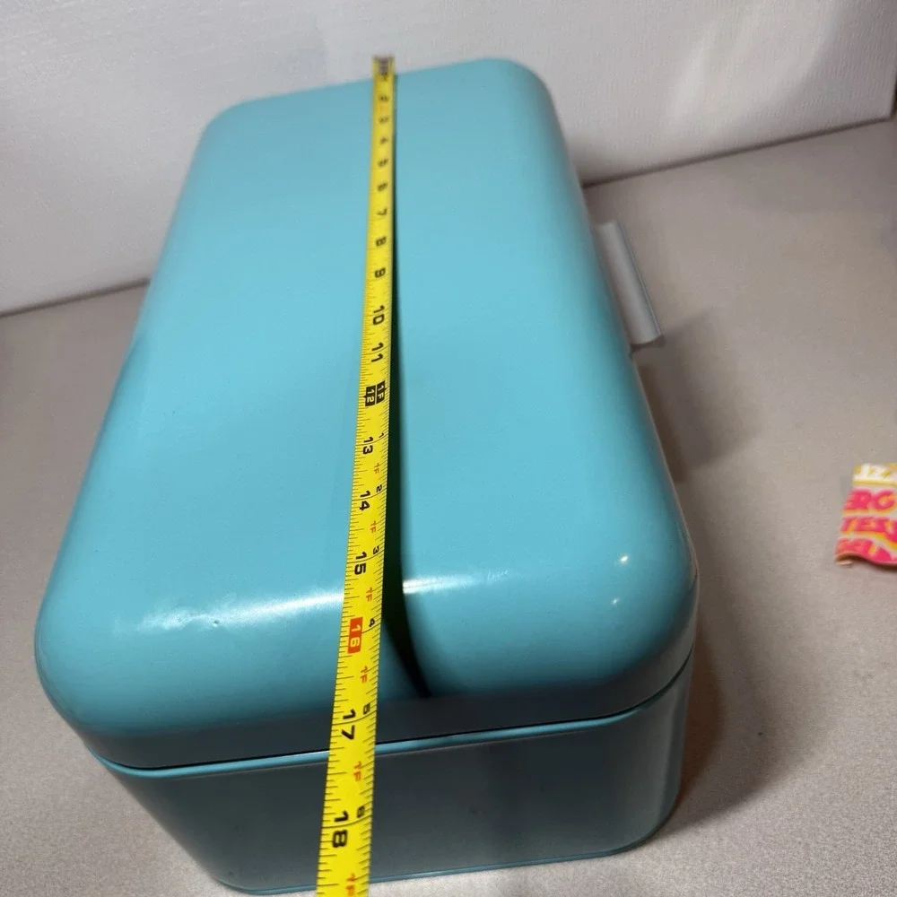 Vintage Metal Bread Box for Kitchen Counter, Bread Bin Storage Container   Green